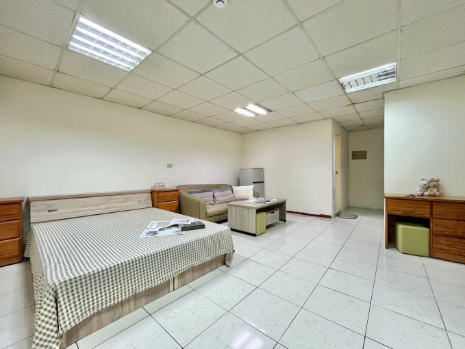 🌳近長榮桂冠💖電梯✨大間🏠獨洗✔️可貓💖（第1張）