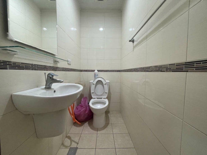 『租』大灣國小|輕屋齡靜巷雙車透天(第10張)