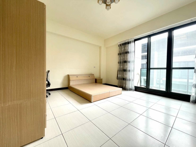 『租』大灣國小|輕屋齡靜巷雙車透天(第4張)