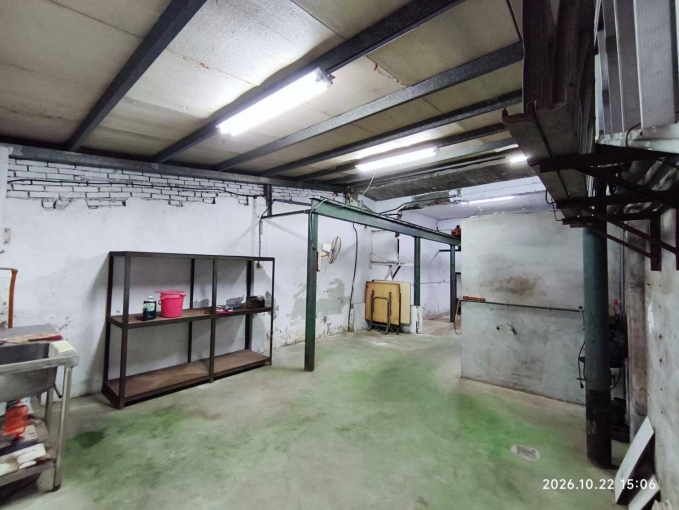迴龍新莊天泉一街1樓廠辦店面，近丹鳳國小，迴龍捷運站（第6張）