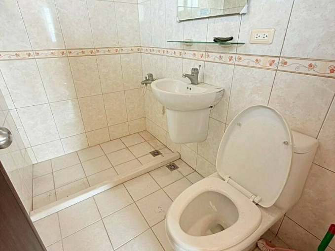 兆基社會住宅🏡免仲可入籍仁武區八德一路五大房（第15張）