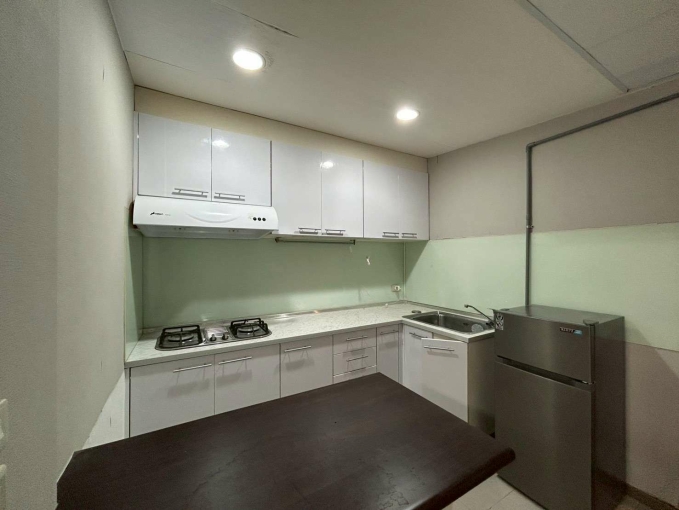 士林區.芝山站.可寵.1F獨立陽台.舒適設計感1+1房1廳1衛1F(第5張)