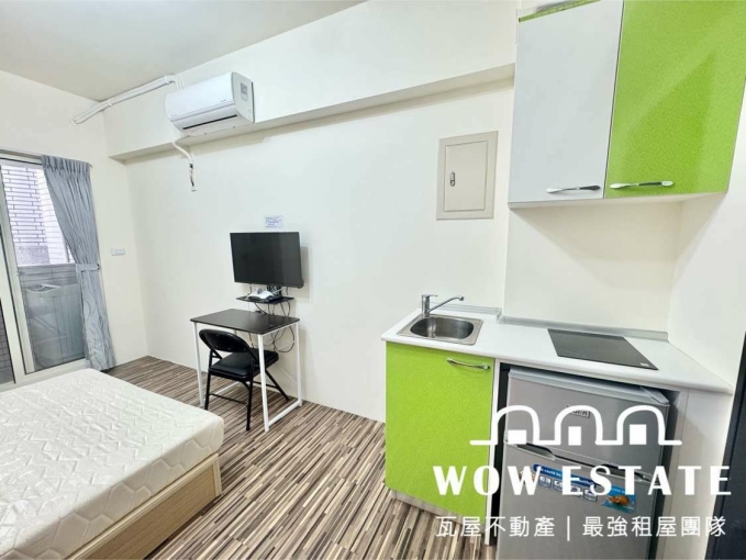 陽台獨洗🍀可租屋補助🍀流理台🍀電磁爐🍀可戶籍🍀室內機車位🍀子母車🍀管理員（第2張）