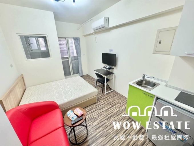 陽台獨洗🍀可租屋補助🍀流理台🍀電磁爐🍀可戶籍🍀室內機車位🍀子母車🍀管理員（第3張）