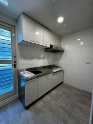 永春站800公尺浴室全新整理雅房剩兩間（第8張）