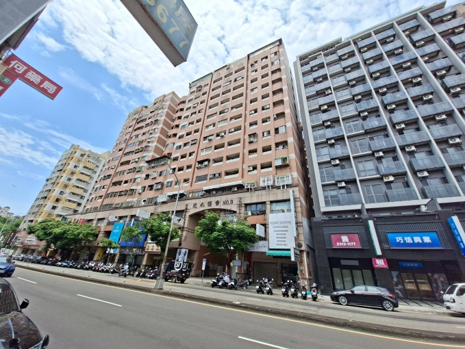 正青海路1+2+3樓店面（第2張）
