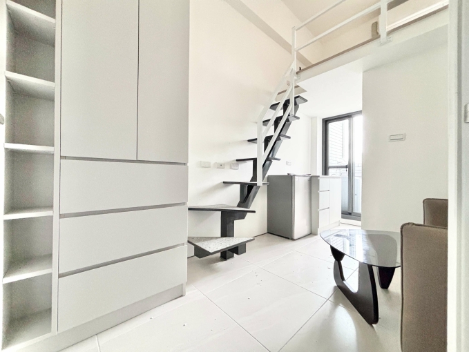 🧡加賴約🧡電梯新屋🧡可以短租🧡租屋補助🧡陽台獨洗🧡精美樓中樓🧡（第2張）