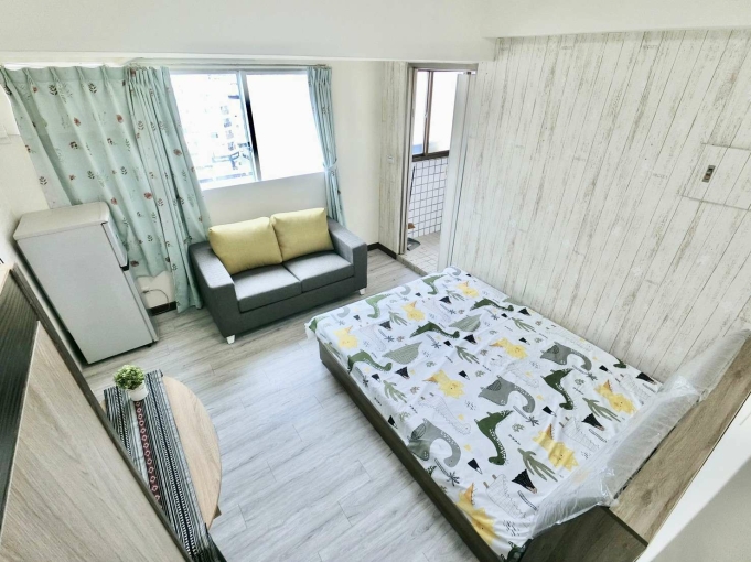 雙租補✨台水電超級讚✨陽台獨洗✨採光一級棒✨漢口國中旁 - Image 1