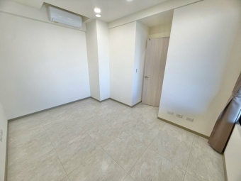二房一廳🏠陽台獨洗🏠稀有可寵🏠租屋補助🏠電梯🏠子母車🏠流理台🏠管理員🏠平面車位（第6張）