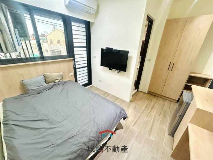 近逢甲/可租補/電梯套房/全新完工 - Image 1