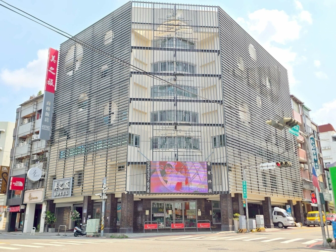 勤美,美村商圈正美村路角間雙店面（第10張）
