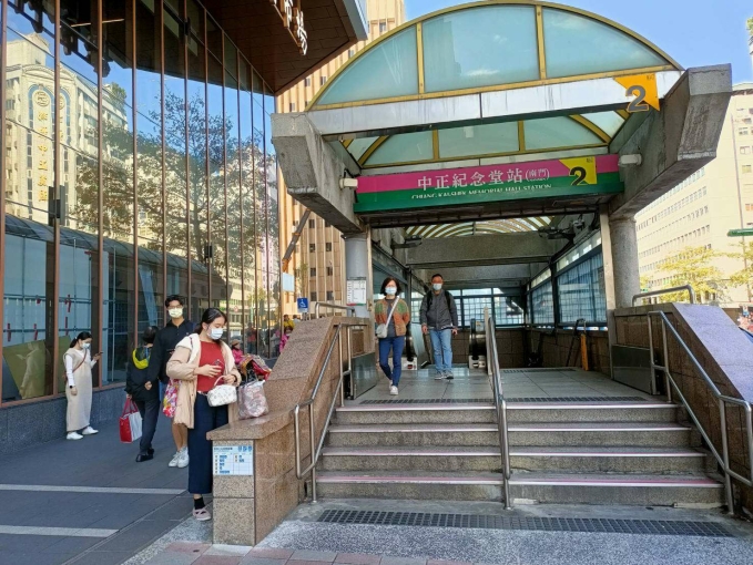 可租補 建中旁2樓 雅房7800元安靜（第5張）
