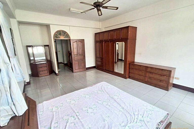 兆基社會住宅🏠石岡4樓透天前院停車可租補設籍（第3張）