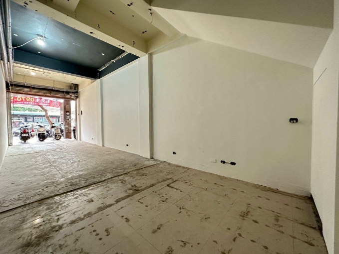 使用空間大🍀正台灣大道🍀適工作室、辦公🍀可營登（第2張）