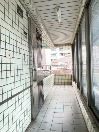 南屯捷運1大房1大廳1衛雙陽台+車位出租 - Image 9