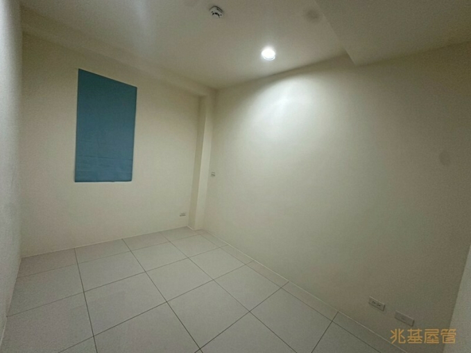 兆基社會住宅🏡員林市區近全新明亮住家~有車位(第5張)