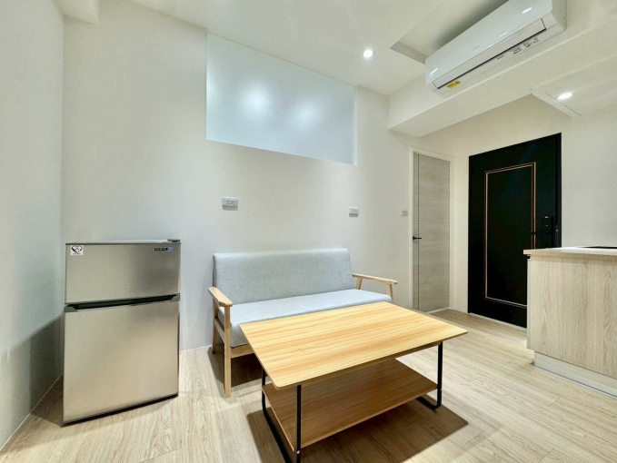 西屯區 西屯路二段｜可貓一房一廳美裝潢（第2張）