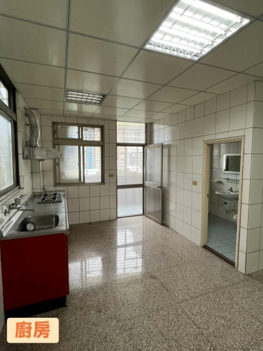 近頂埔捷運站 走路五分鐘！！家庭友善（第11張）