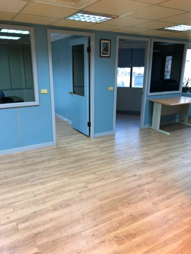 中山國小捷運/玻璃帷幕純辦.交通便採光佳（第3張）