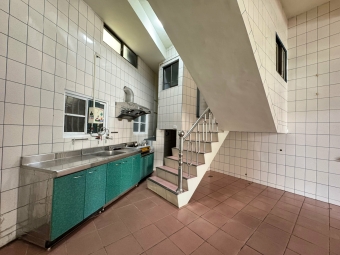 豐原市中心 十米雙拼大面寬店面透天（第3張）