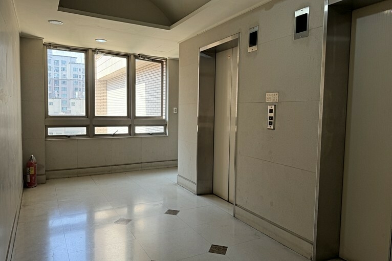 星光市全配大套房~前陽台獨立洗衣機~含家具家電~可租屋補助（第5張）