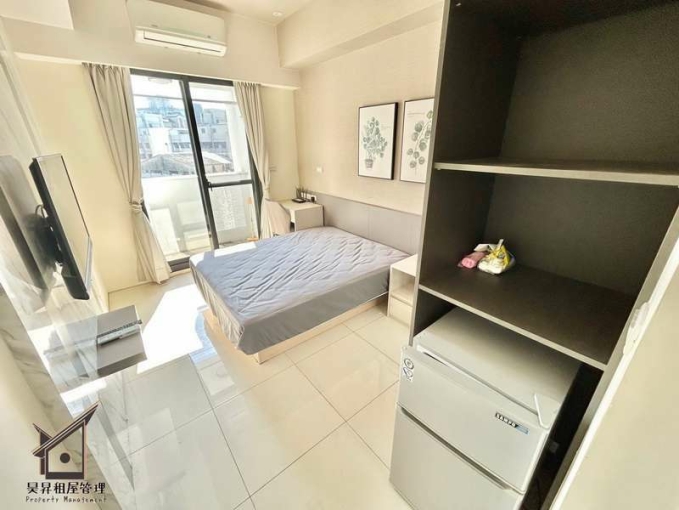 年前租金限時優惠🧧日班管理員🉑️租補雙租補⭐️騎車5分到中科大、中國醫⭐️陽台獨洗曬⭐️衛浴乾溼分離⭐️子母車⭐️門禁人臉辨識系統(第1張)