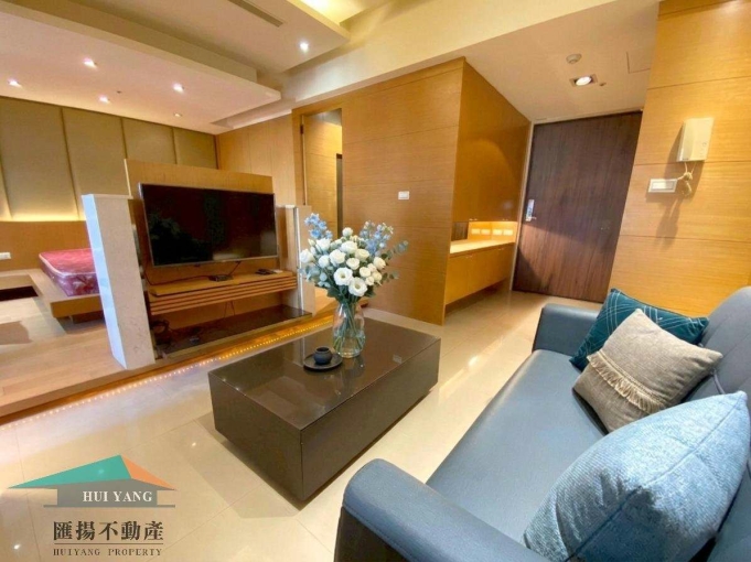 社宅⭐【世界之心】優質套房+陽台✨可租補✨免仲介費(第1張)