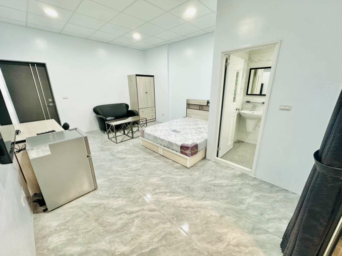 超俗租金🚀整棟全新🚀陽台獨洗🚀多間可選🚀（第5張）