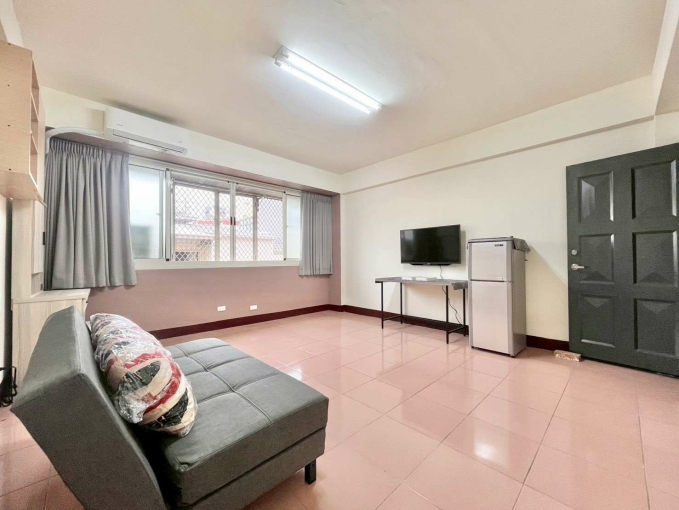 你需要999朵玫瑰還是一套房?🐈2房可貓貓💕陽台獨洗✨近水湳💕宇你相見（第5張）