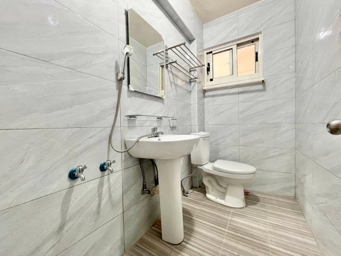 你需要999朵玫瑰還是一套房?🐈2房可貓貓💕陽台獨洗✨近水湳💕宇你相見（第14張）