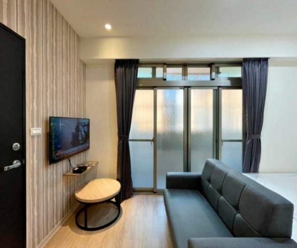 ★捷運幸福站★租補★獨立陽台★宏匯廣場★（第1張）