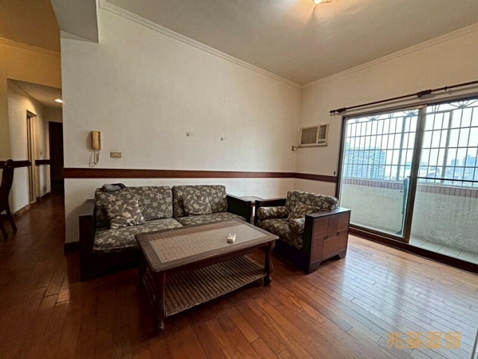 兆基社會住宅🏠獅甲國宅典雅的家~機能超便利（第1張）