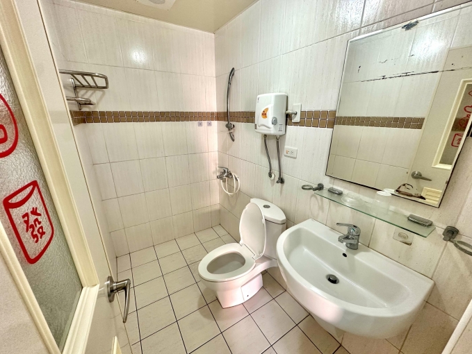 廷選好屋✨ 靜宜/弘光/中科/東海✨乾淨大間採光好✨陽台獨洗曬（第5張）