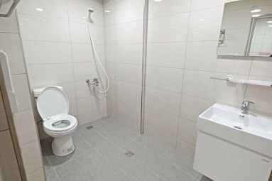 兆基社會住宅🏠⛳️~仁興街~鬧區新裝潢兩房搶租⛳️（第8張）
