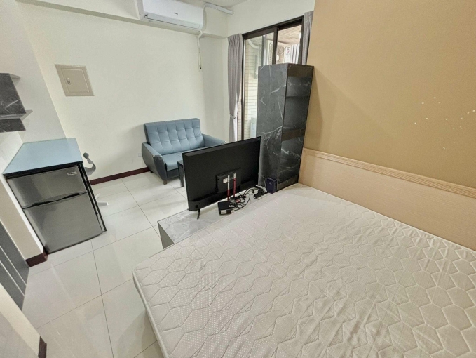 大空間可貓😺1房1廳💙陽台獨洗💙近一中💙系統櫃好收納(第6張)