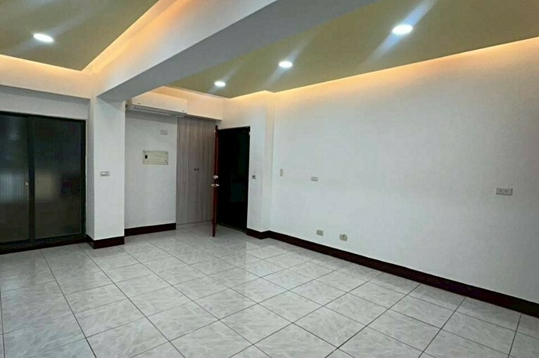 兆基社會住宅🏡礁溪國小旁電梯3房可租補請加line（第1張）