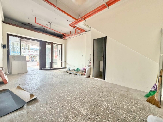 面寬4.2米🍀可營登🍀長約可談🍀各行各業(第6張)