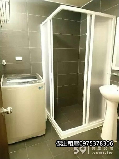 傑出租屋/電梯華廈2房,有垃圾代收 - Image 9