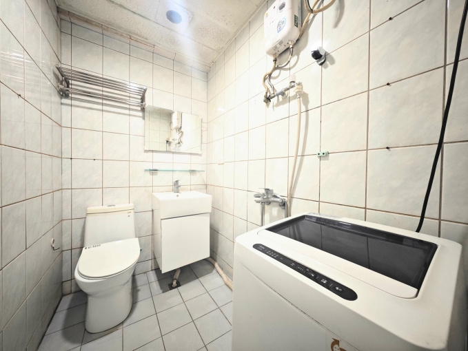 全新裝潢@可寵@可租補@獨洗曬@子母車~（第10張）