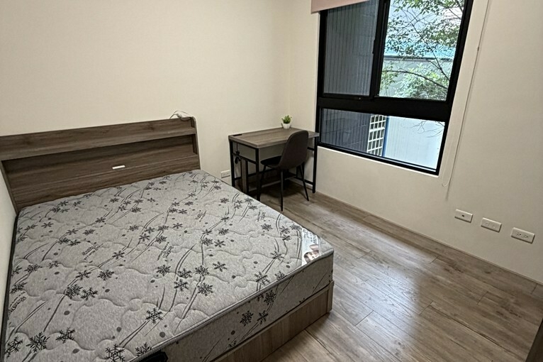 兆基社會住宅🏠五權車站大兩房家具齊有車位🏠可雙租補（第2張）