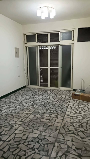 🏠【稀有釋出含停車位】捷運迴龍１樓公寓整層｜新裝潢拉線｜住家工作室｜免仲介費好房東（第7張）