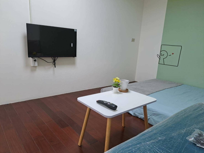  - Image 4
