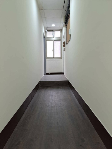  - Image 3