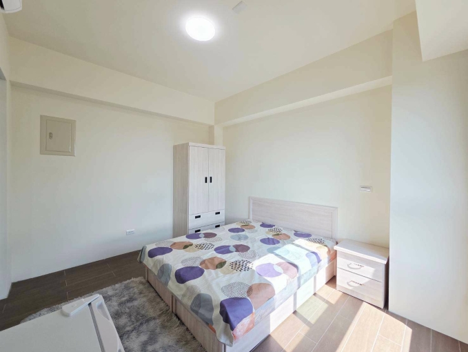 近興大整棟全新多間可選❤️雙租補✨陽台獨洗✨機車位✨木地板(第10張)