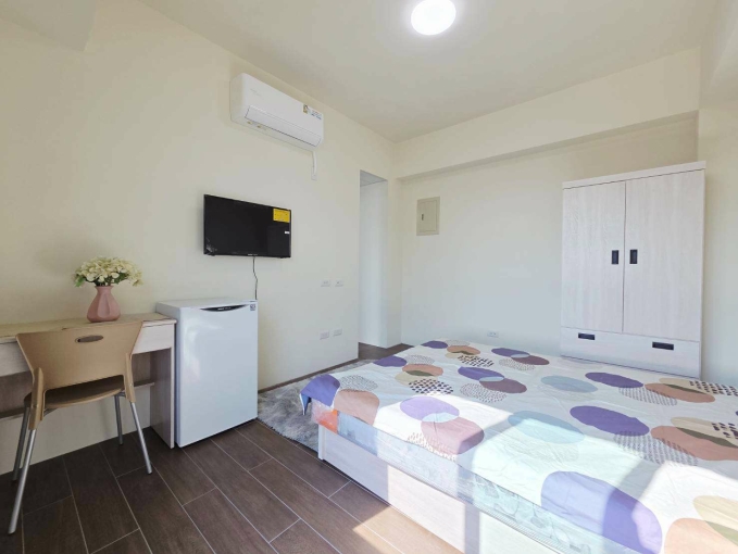 近興大整棟全新多間可選❤️雙租補✨陽台獨洗✨機車位✨木地板(第12張)