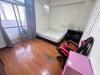 雙十國中旁✨超便宜可貓可租補三房✨台水電✨可戶籍✨合租必看（第5張）