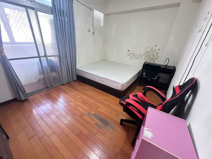 雙十國中旁✨超便宜可貓可租補三房✨台水電✨可戶籍✨合租必看（第5張）