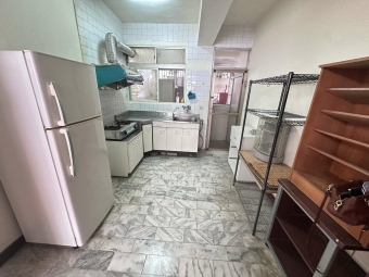 雙十國中旁✨超便宜可貓可租補三房✨台水電✨可戶籍✨合租必看（第2張）