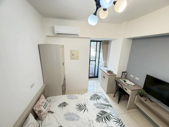 中科、東海🔥超新一年屋✨陽台獨洗曬💕電梯✨可租補 - Image 6