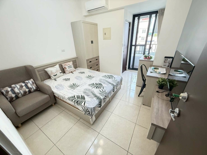 中科、東海🔥超新一年屋✨陽台獨洗曬💕電梯✨可租補 - Image 1